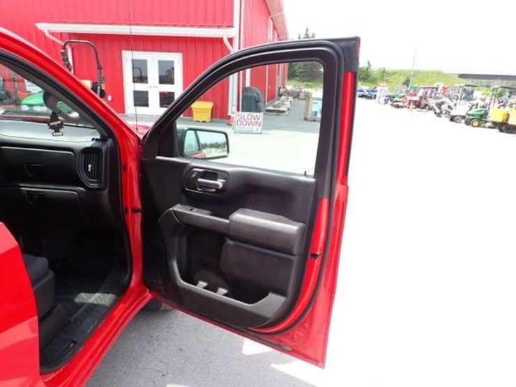 chevrolet-silverado-1500-image-38