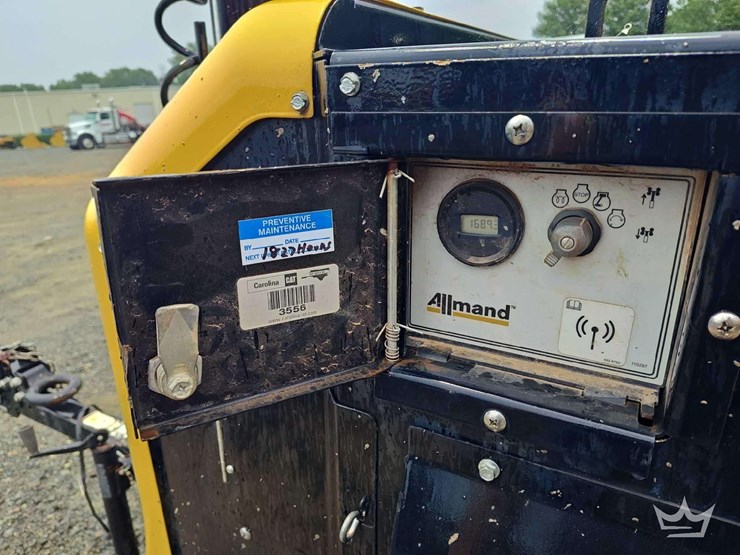 2020-allmand-bros-night-lite-v-series-image-11