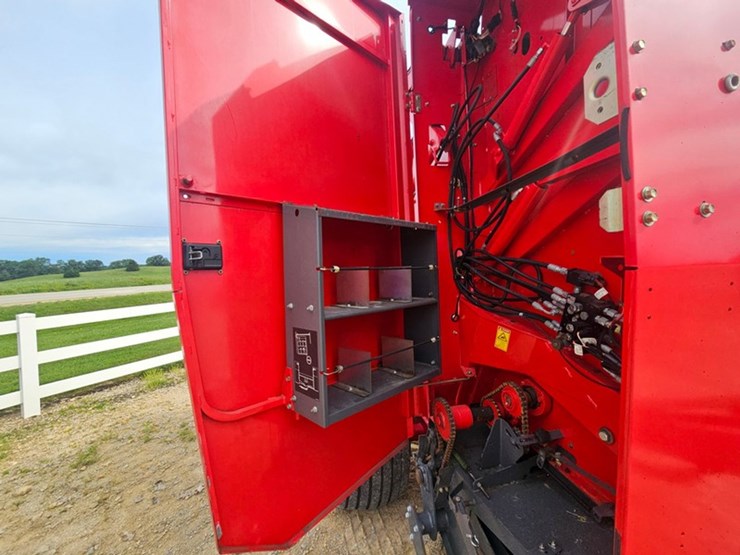 massey-ferguson-2856-image-29