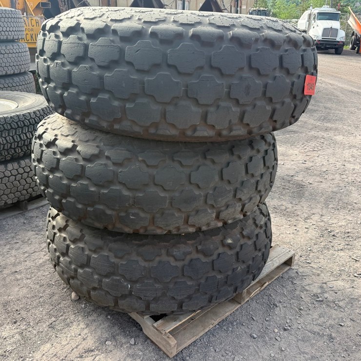 #1345 • Firestone Tires With Rims