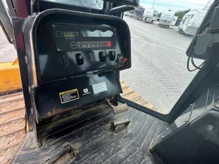 2007-deere-450j-lgp-image-17