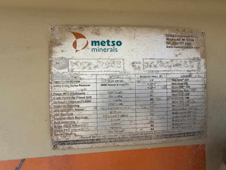#1757-•-2005-mestco-hp4000-crusher-image-93