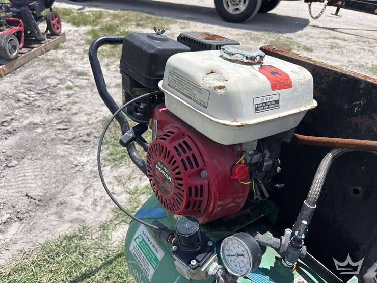 2002-speedaire-portable-gasoline-air-compressor-image-13