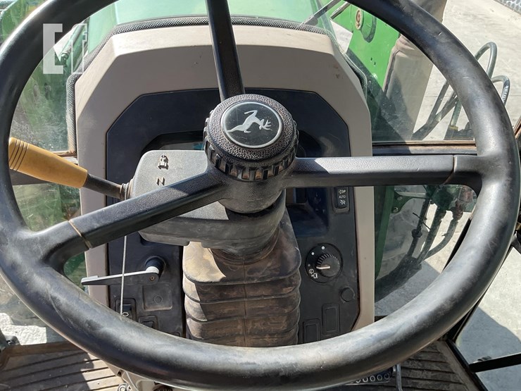 2014-john-deere-5100e-image-14