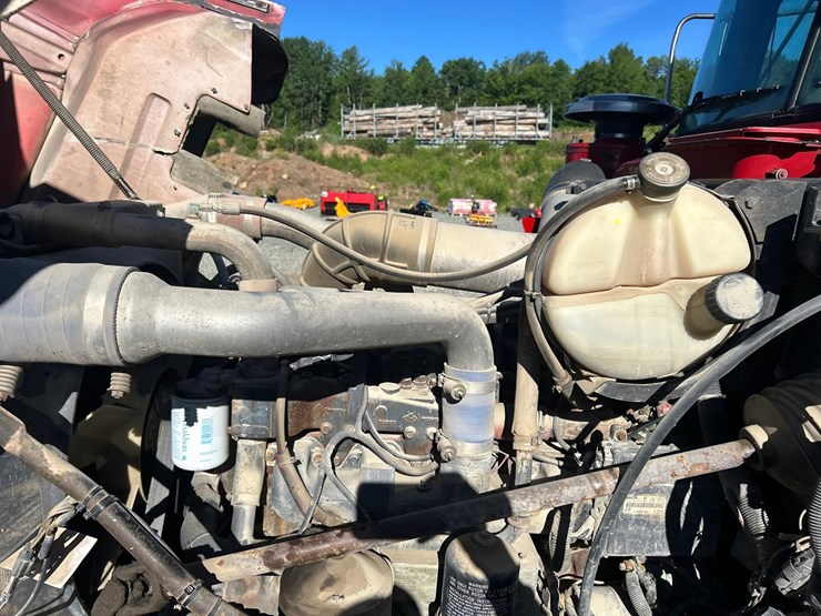 2001-mack-rd688s-image-58
