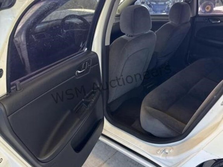 2007-chevrolet-impala-sdn-image-24