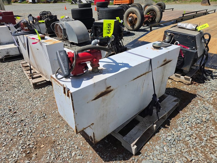 #6456-•-fuel-transfer-tank-w/pump-image-2