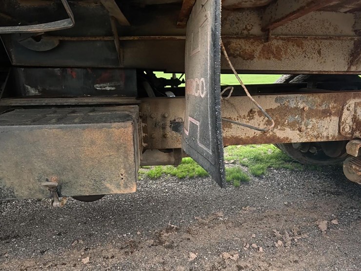 ford-l9000-image-18