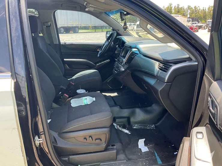 2018-chevrolet-tahoe-image-20