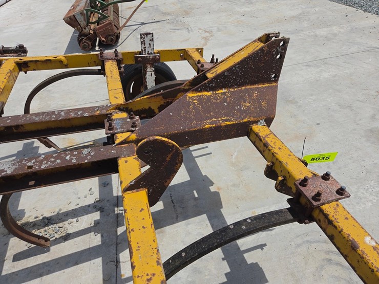 #5035-•-chisel-plow-image-9