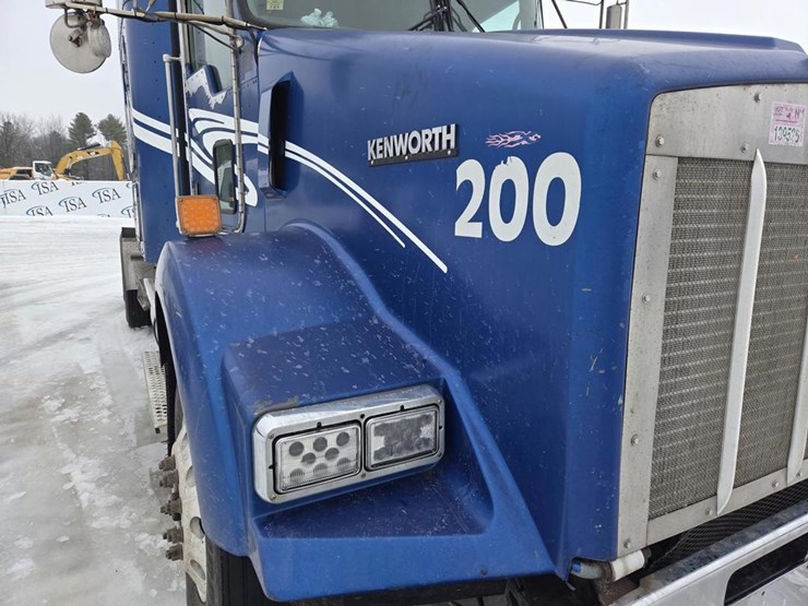 2007-kenworth-t800-image-11
