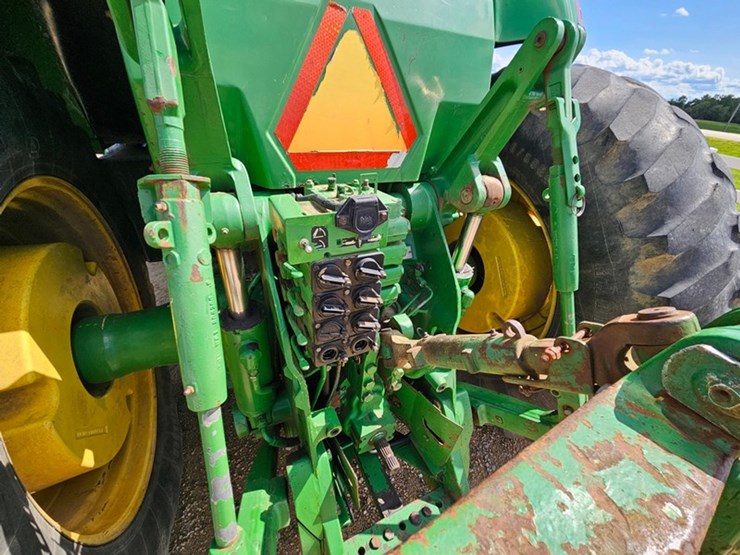 john-deere-8300-image-20