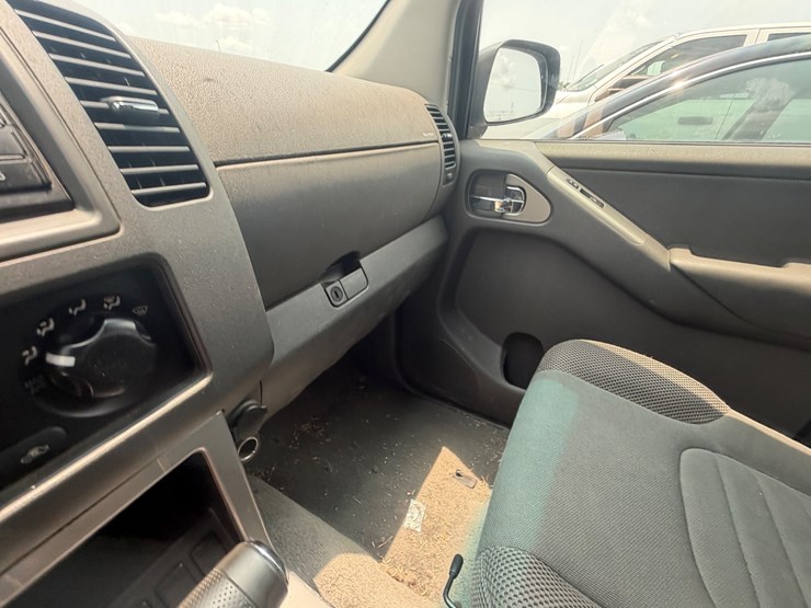 2008-nissan-pathfinder-image-24