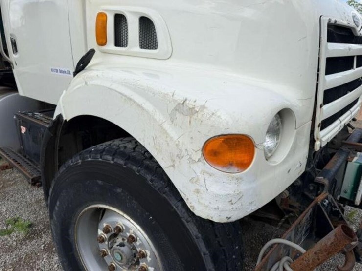 2003-sterling-lt7500-image-56