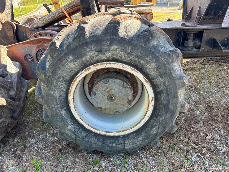 2014-timberpro-tf830-image-85