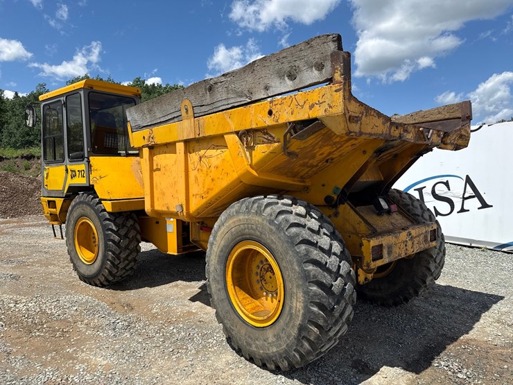 jcb-712-image-3