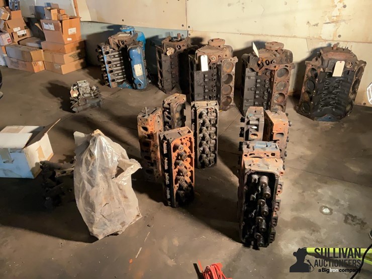 ford-351-m-400-core-engines-image-1