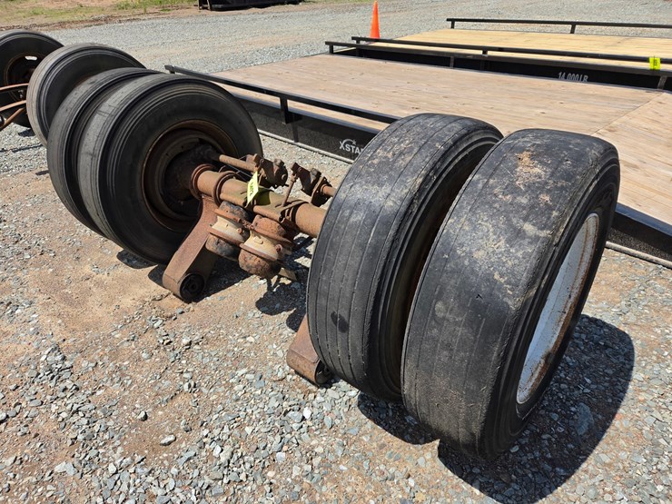 #6472-•-20,000lbs-trailer-axle-image-1