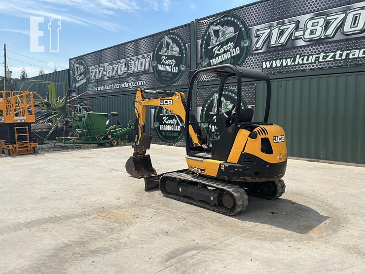 2015-jcb-8029cts-image-2