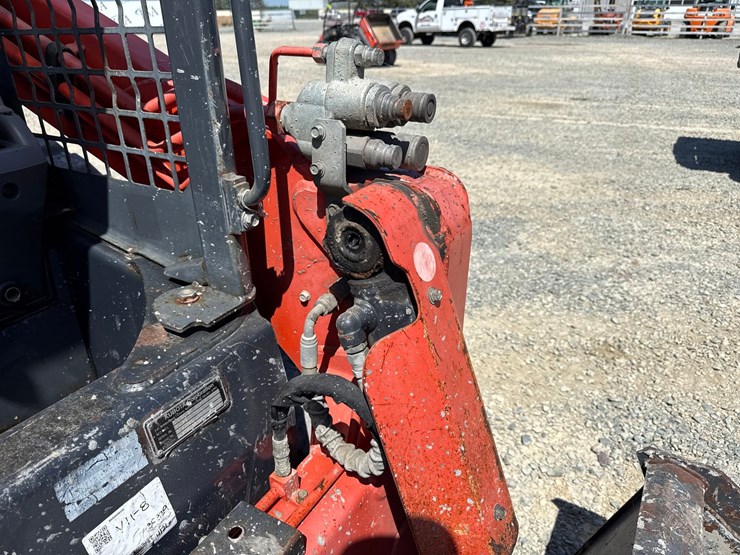 kubota-svl95-2s-image-15