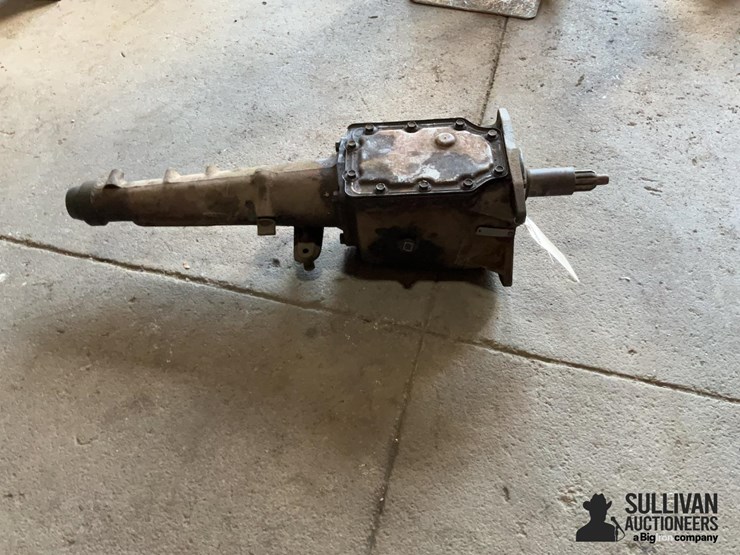ford-429-cobra-jet-top-loader-4-speed-transmission-image-4