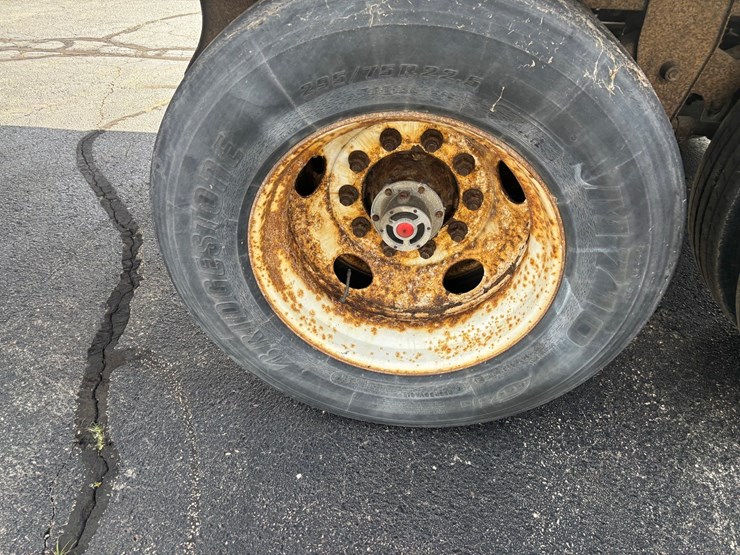 #2186-•-2002-hyundai-48'-dry-van-image-58
