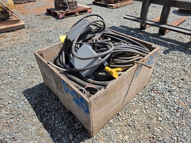 #6028-•-crate-of-misc-electrical-boxes-and-wires-image-2