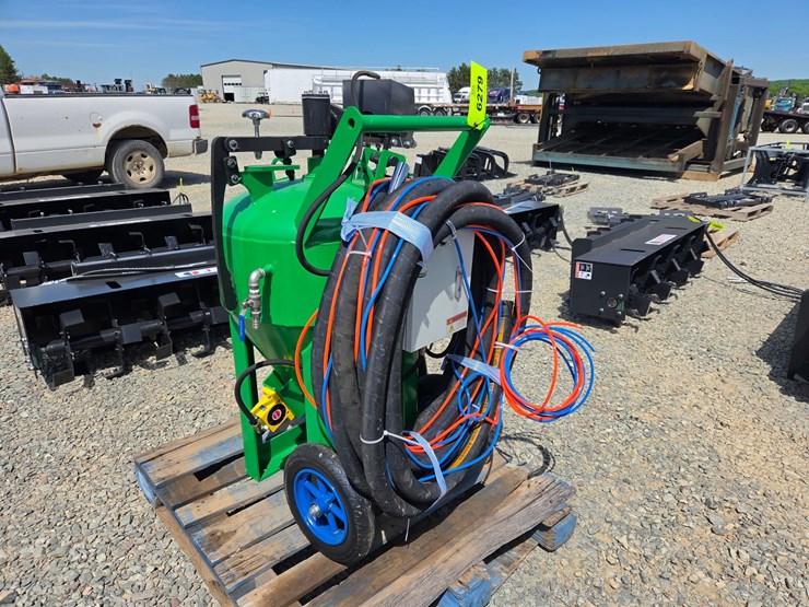 #6280-•-unused-sandblaster-assembly-image-2