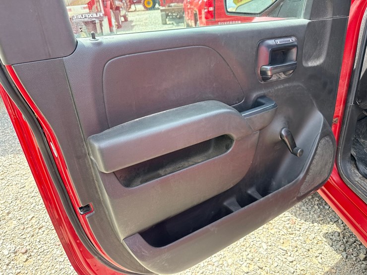 2014-chevrolet-silverado-1500-image-30