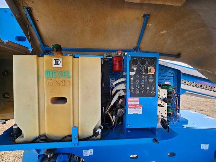 2005-genie-s80-image-30
