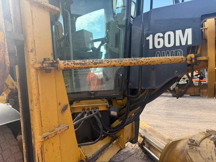 caterpillar-160m-image-154