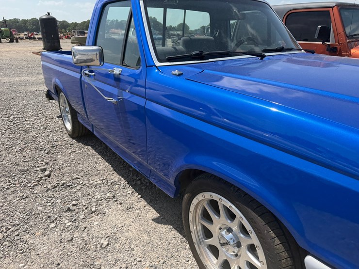 1989-ford-f150-image-24