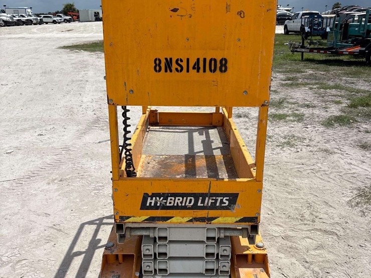 2020-hy-brid-lifts-ps-1430-14ft-scissor-lift-image-27