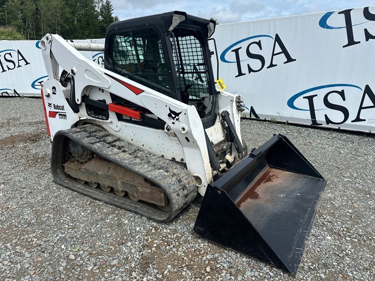 2020-bobcat-t740-image-7