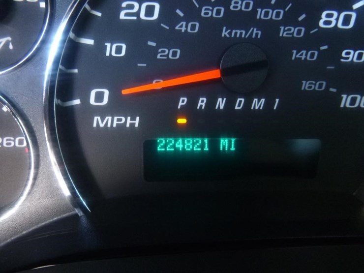2014-chevrolet-express-2500-image-15
