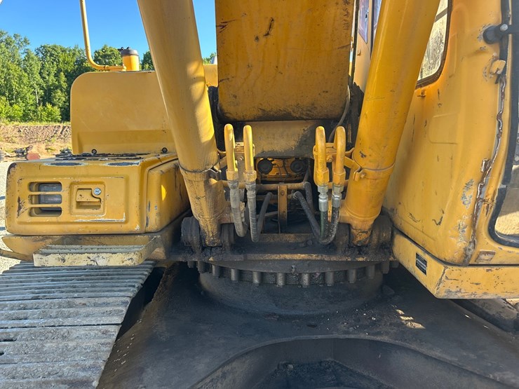 2000-deere-200-lc-image-25