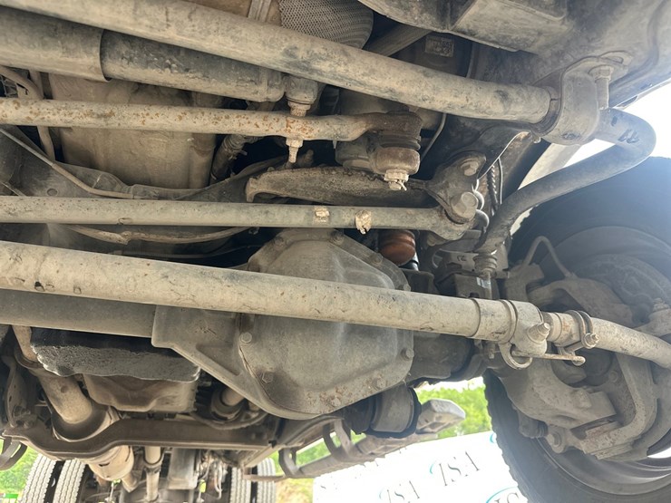 2019-ford-f550-image-56