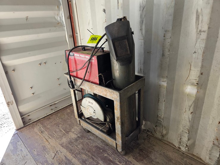 #5995-•-century-130-mig-welder-w/tank,-cart,-makita-saw,-and-blades-image-11