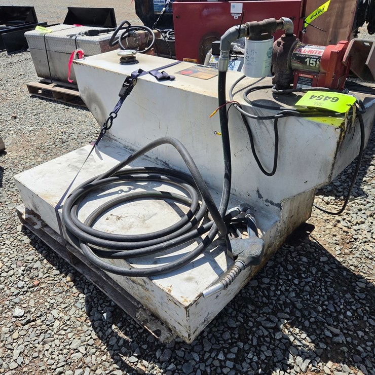 #6454 • Better Built Heavy Duty 100 Gallon Fuel Transfer Tank W/Pump