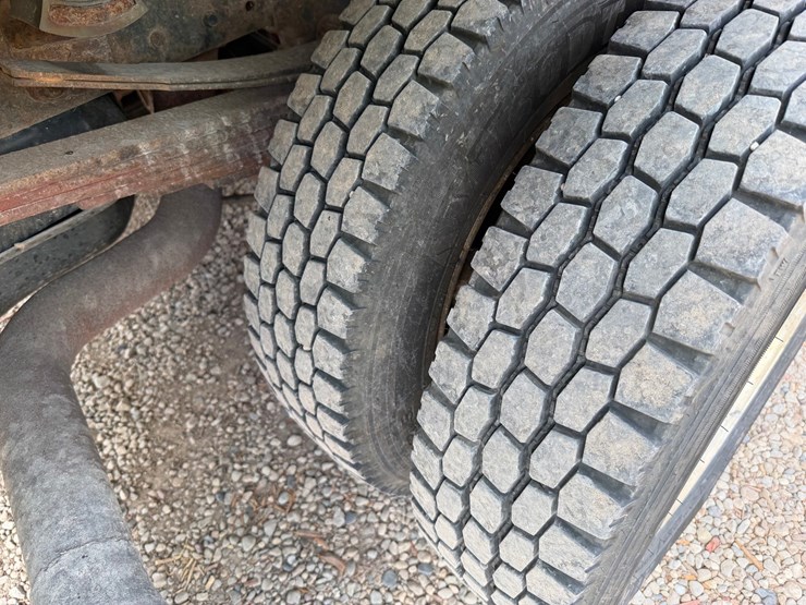2011-ram-4500-slt-image-61
