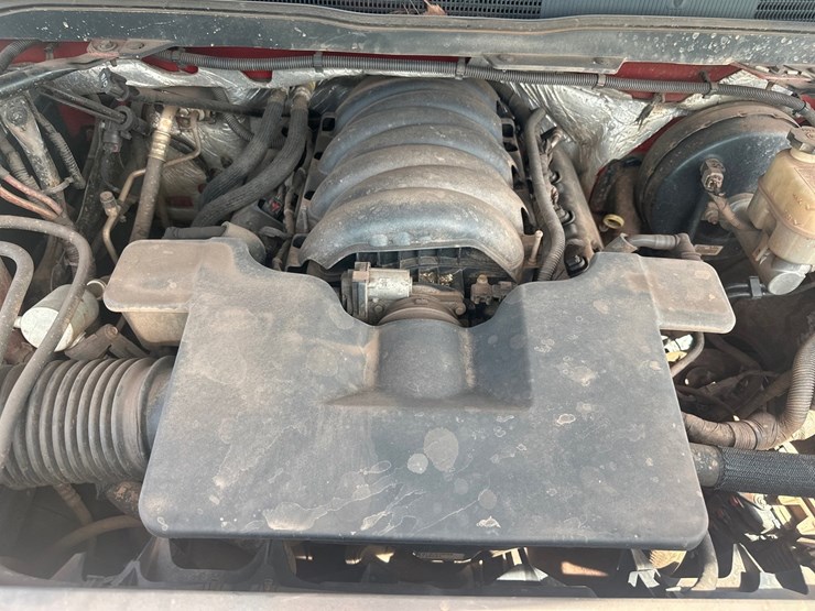 2014-chevrolet-silverado-1500-image-41