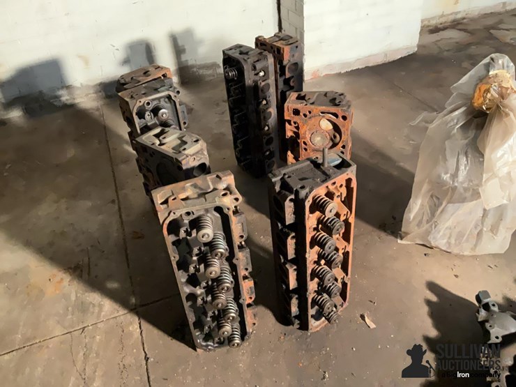 ford-351-m-400-core-engines-image-8