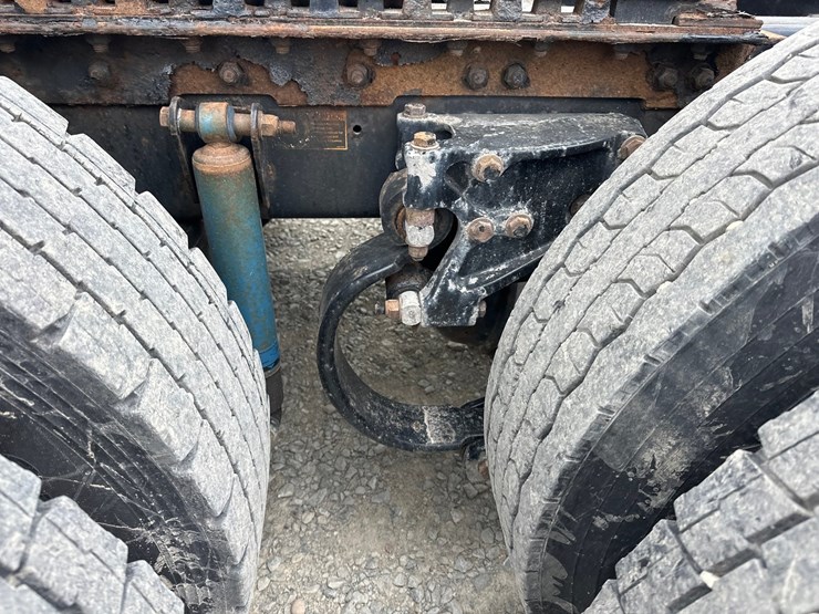 2014-kenworth-t660-image-43