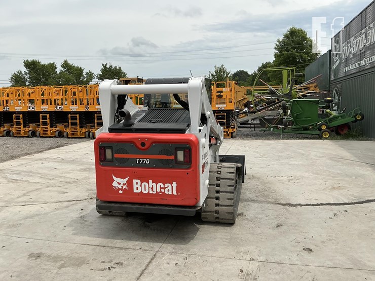2023-bobcat-t770-image-4