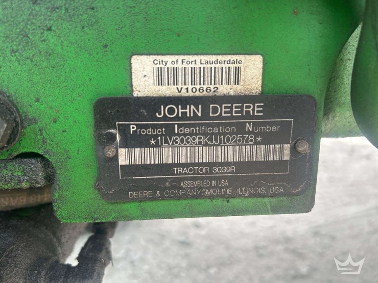2018-john-deere-3039r-image-22