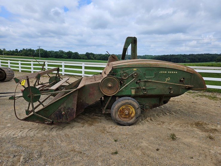 john-deere-30-image-3