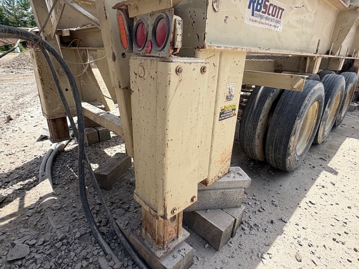 #1757-•-2005-mestco-hp4000-crusher-image-21