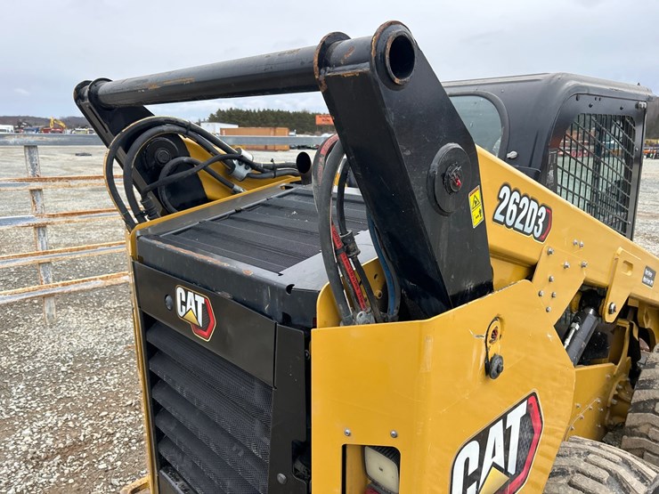 2022-caterpillar-262d3-image-27