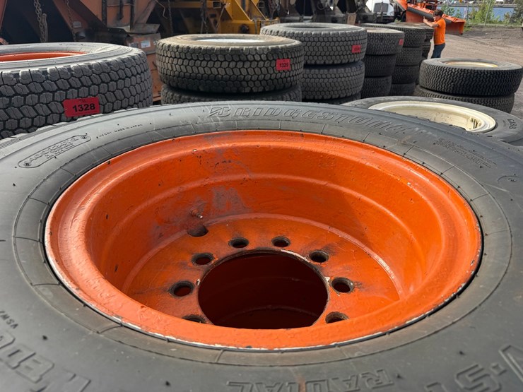 #1338-•-bridgestone-tires-with-rims-image-6