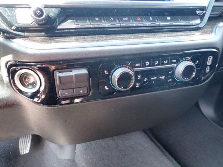 chevrolet-silverado-1500-image-23